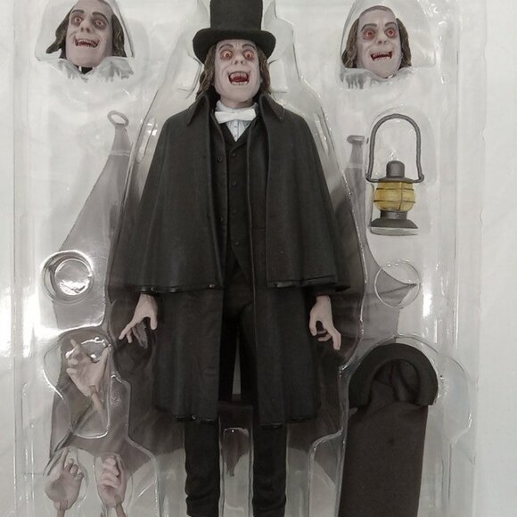 NECA - London After Midnight - Edward C. Burke 7" Ultimate Action Figure - Picture 5 of 8